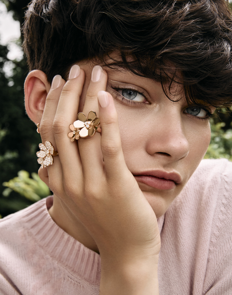 jewellery-photographer-london-ring-portrait-benjamin-kaufmann