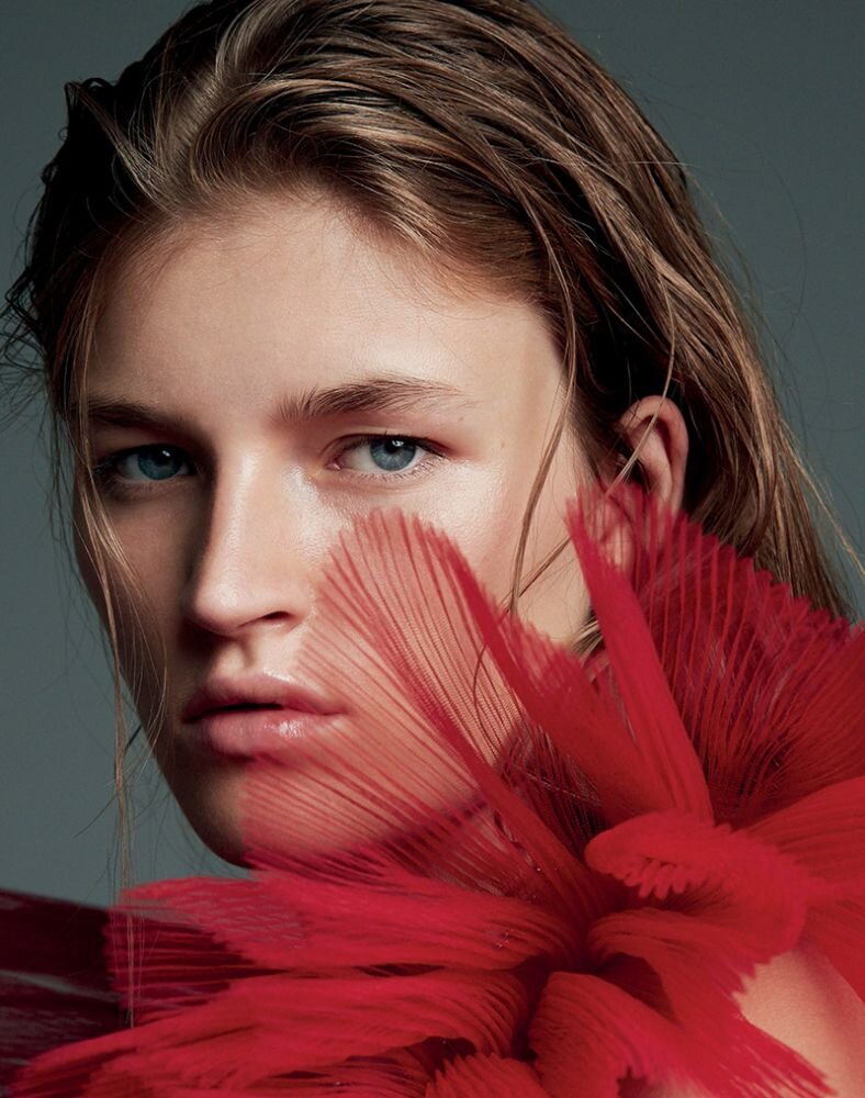 Molly+Smith+by+Anna+Daki+for+Vogue+Greece++(1) Molly+Smith+by+Anna+Daki+for+Vogue+Greece++(1)